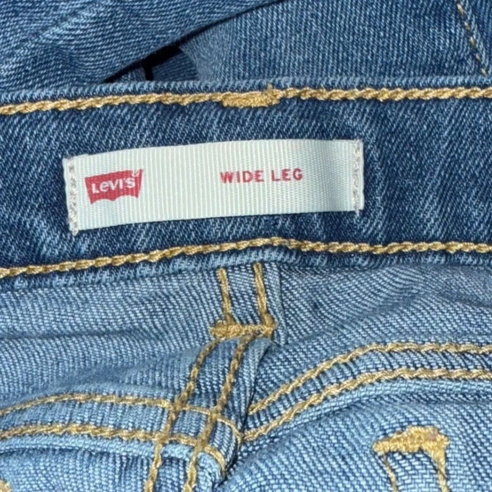 Levi's Kids Wide‎ Leg Jeans Distressed Floral Patch Blue Denim Size 12